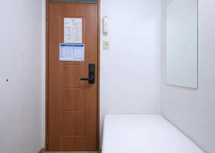 8near Gimpo Airport, Single Room, 20 Minutes To Hongdae, Goshiwon, Guest Room, Shared Bathroom Apartment Seoul